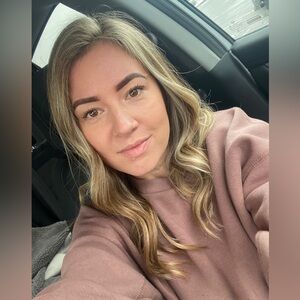 Meet your Posher, Stacy